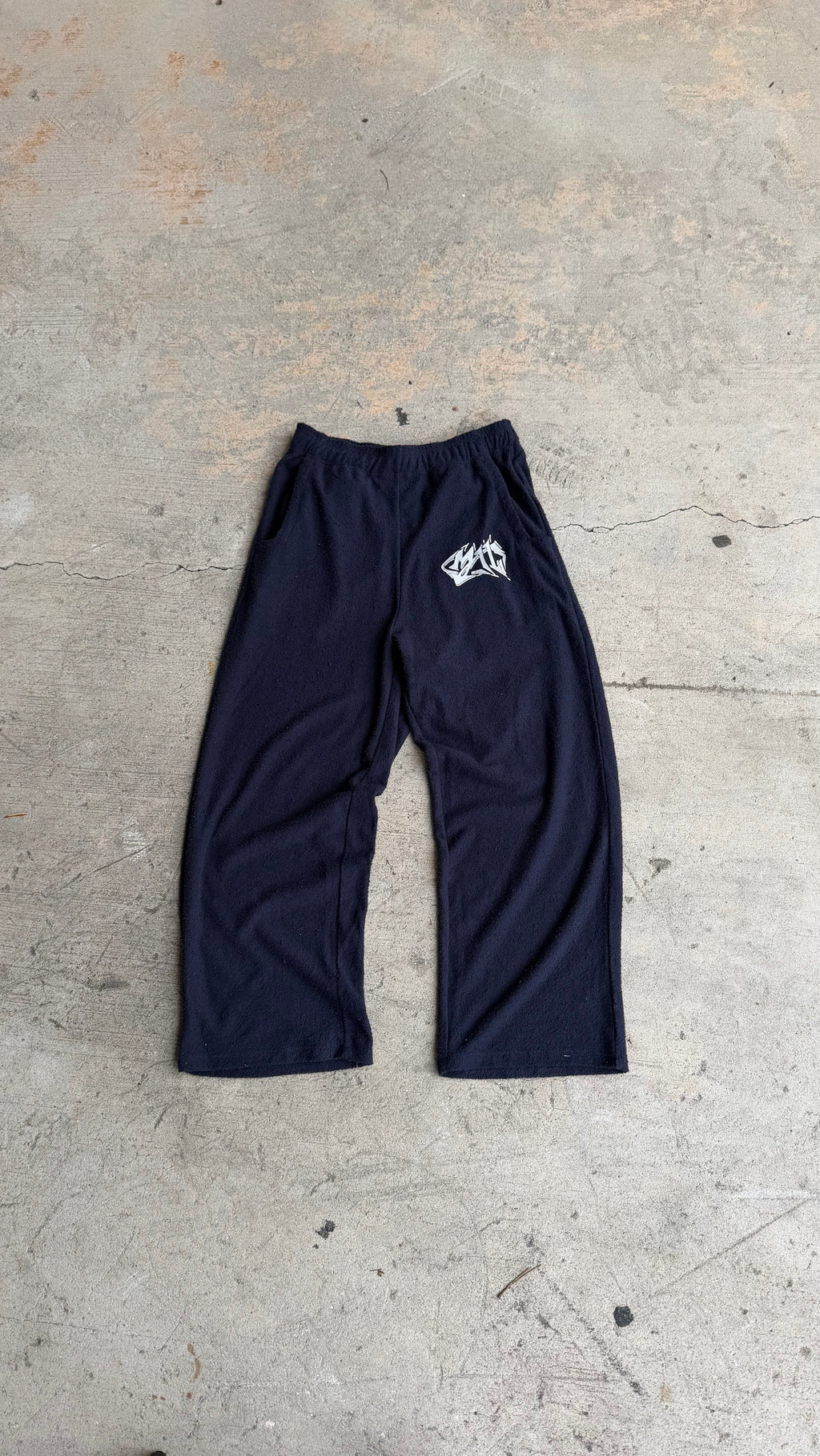 Navy "Sofa" Sweat V2
