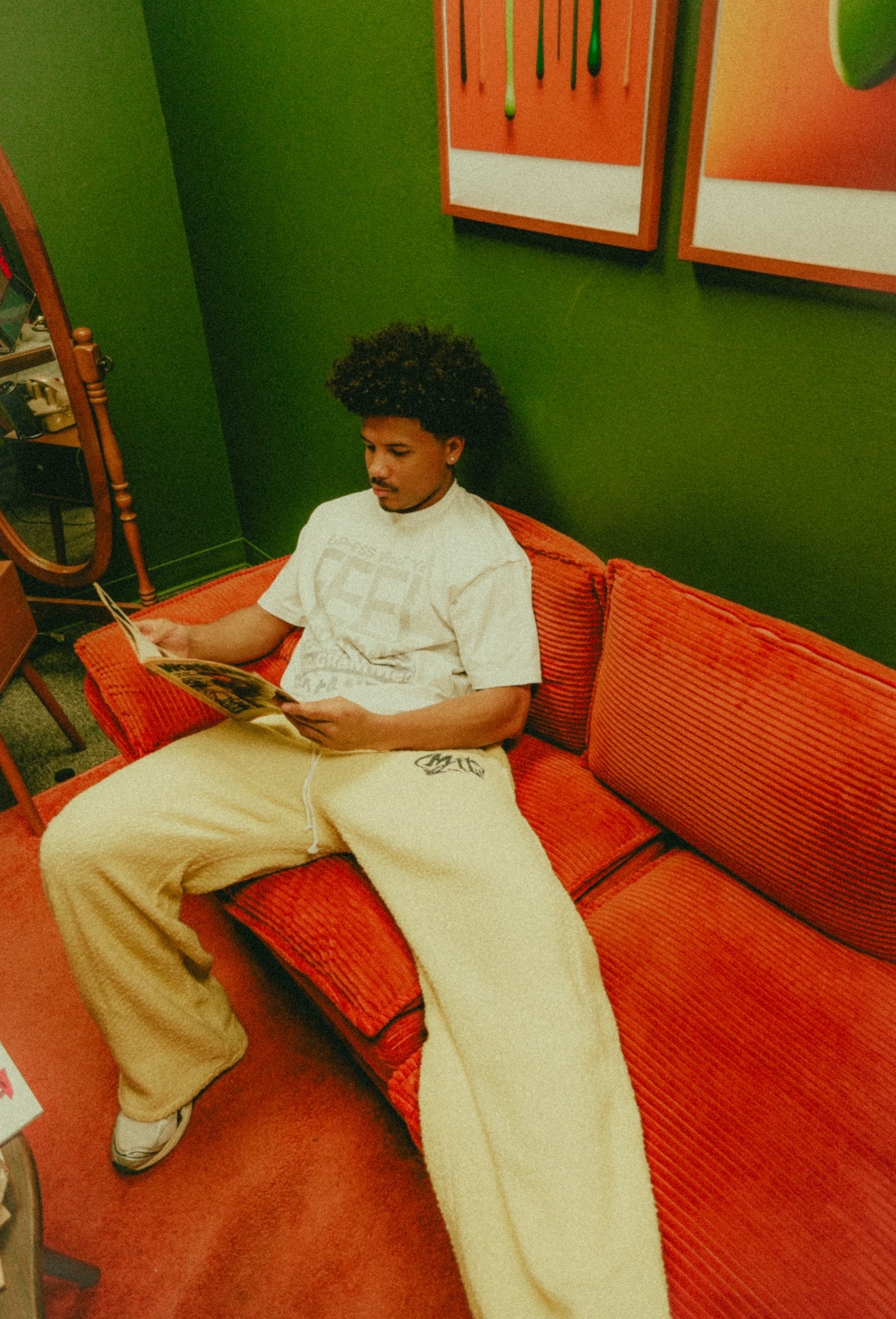 Yellow "Sofa" Sweat